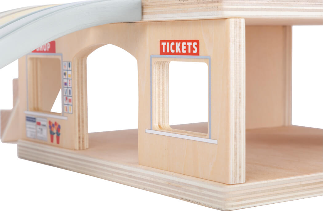 Train Station with Accessories